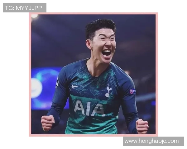 足球明星的魅力与时尚男模的完美结合展现运动与风格的双重魅力